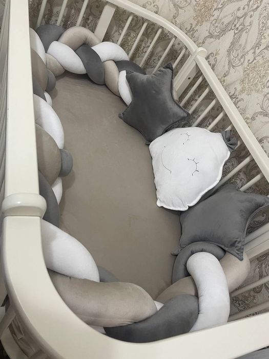 Detskiy Kravat sotiladi Srochna
Yengi,iwlatilmagan
Matras,trenddegi bo