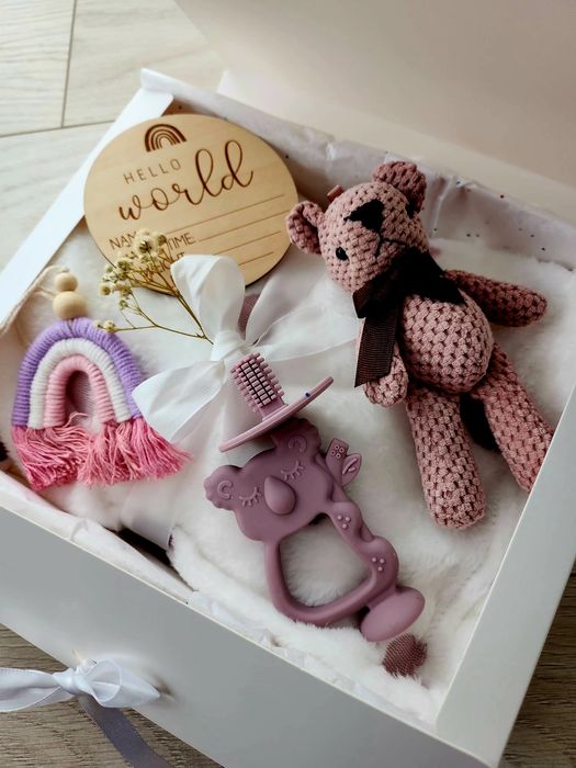 Cadouri bebeluși