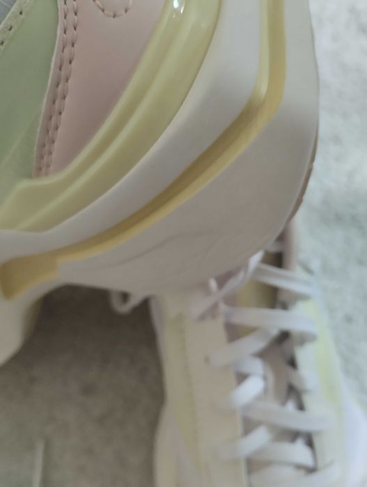 Маратонки    PUMA
