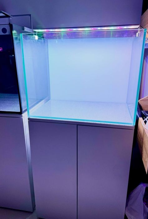 Buyurtma asosida òlchamizga mos akvariumlar yasaymiz