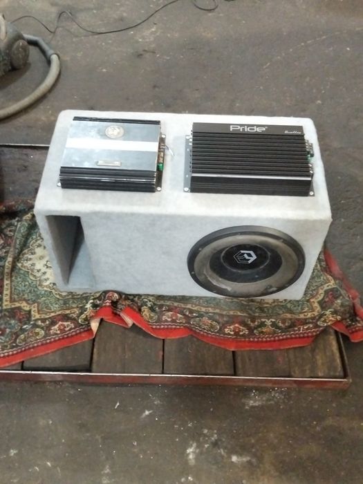 Сабвуфер продам.