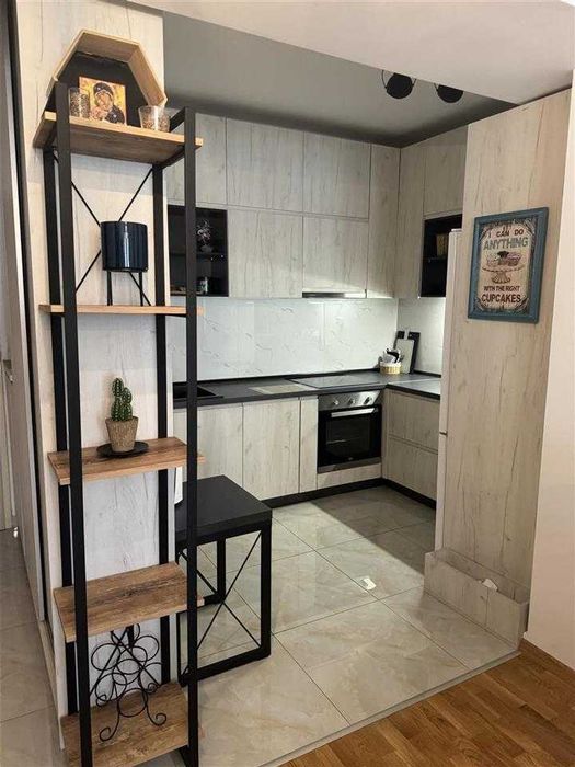 Дава се под наем Двустаен апартамент в Бургас, Зорница - 68 кв.м за 300.9 € - Снимка #2