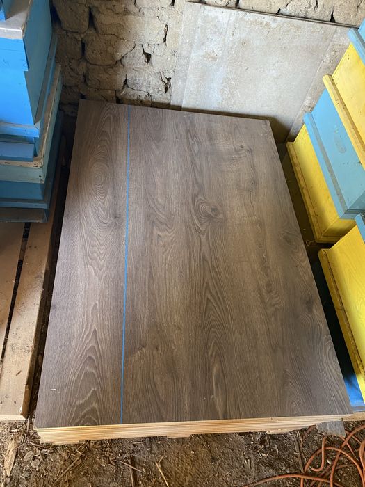 Продавам MDF дървени плоскости с дебелина 8мм