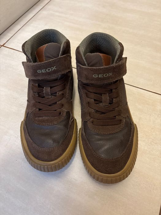 Vând ghete piele naturală, geox, mărimea 36