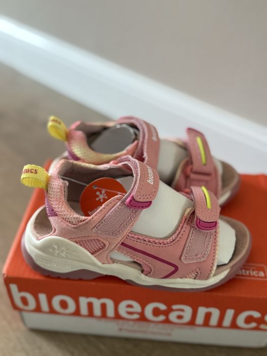 Сандалии  Biomecanics