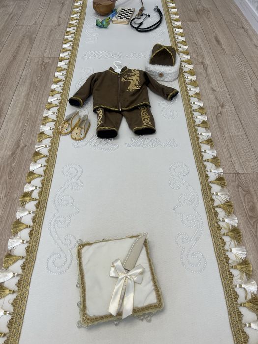 Набор на тусау кесу