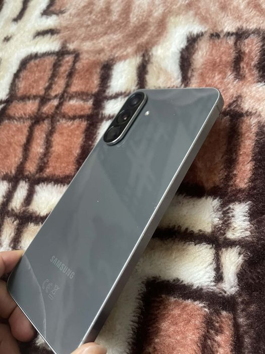 Vând Samsung Galaxy A56 5G 256gb  6gb ram