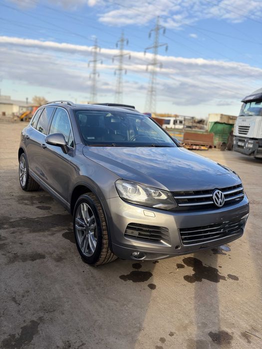 WV- TOUAREG 3.0 Diesel 2012