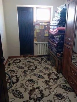 Срочно Продаётся Яккасарай 2/4/4 с мебелью техникой ремонт средний !