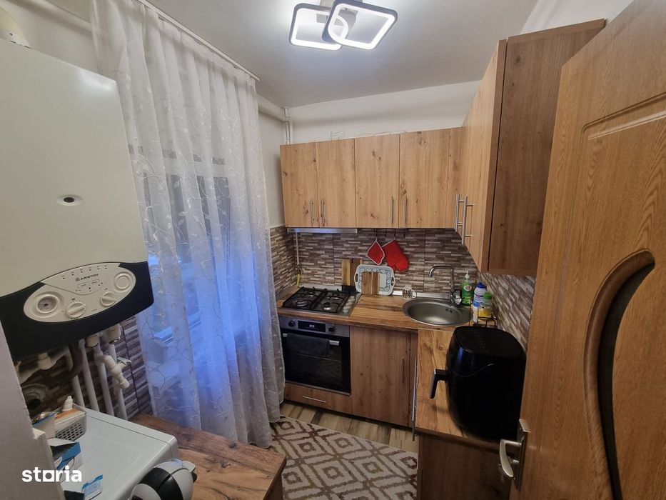 Garsonieră recent renovată,28 mp,Deva-str. Mihai Eminescu