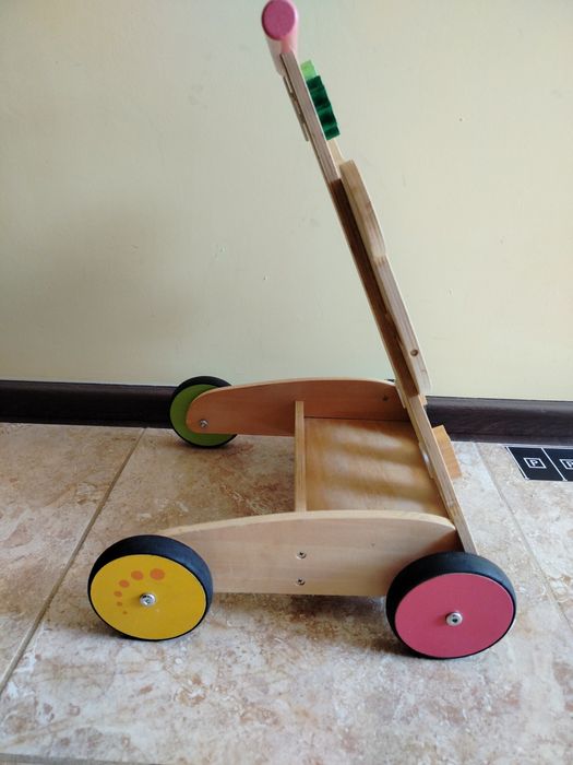 Дървена проходилка (Уокър)