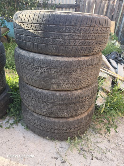 Продам летнюю резину 225 ×55× 19
