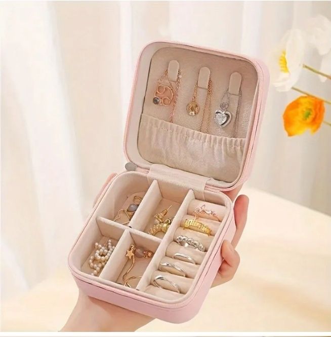 На подарок шкатулка для украшений