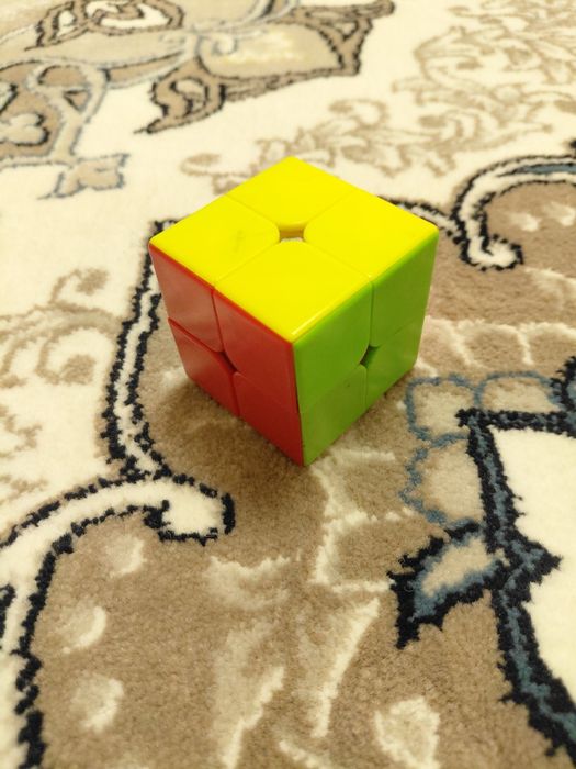 MoYu 2×2 Kubik Rubigi sotiladi.