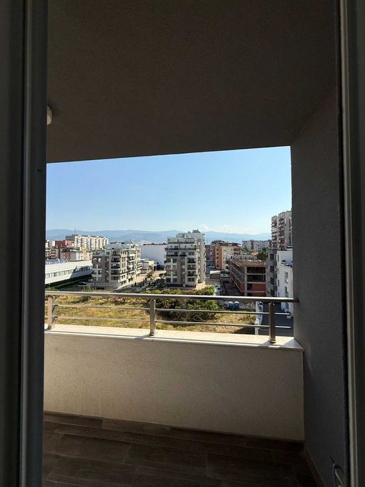 Двустаен апартамент Южен