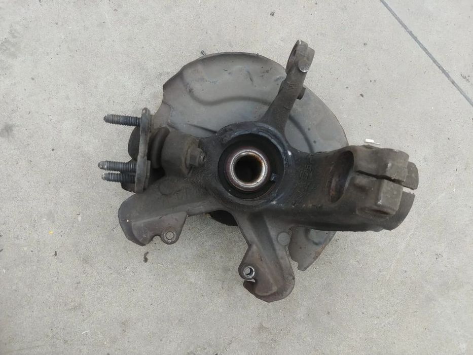 fuzeta stanga fata 1.0 b skoda fabia 3 nj3