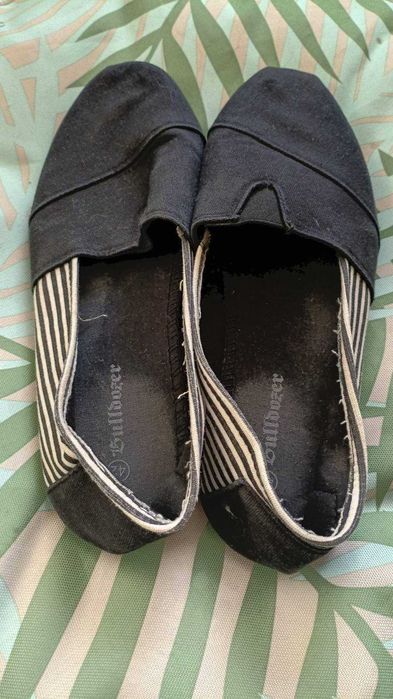 Два чифта унисекс еспадрили, 42 номер, 27 см. стелка