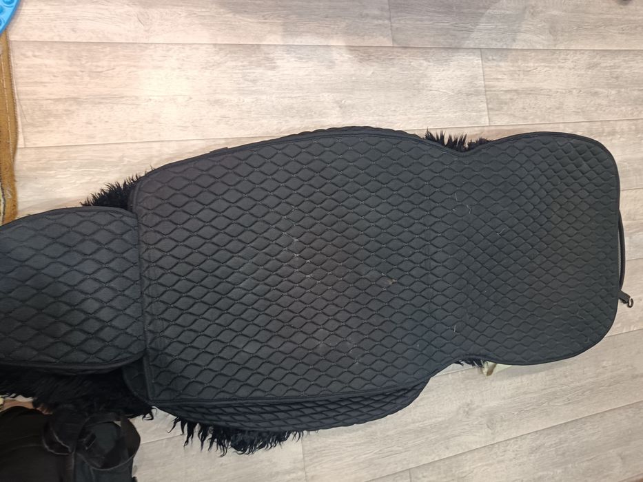 Продам самбуфер и чехлы на авто