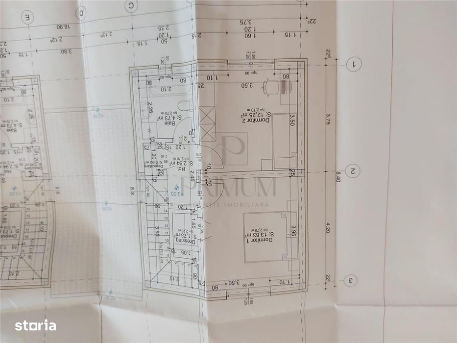 Duplex separat prin C.T - personalizare interioara - acces facil