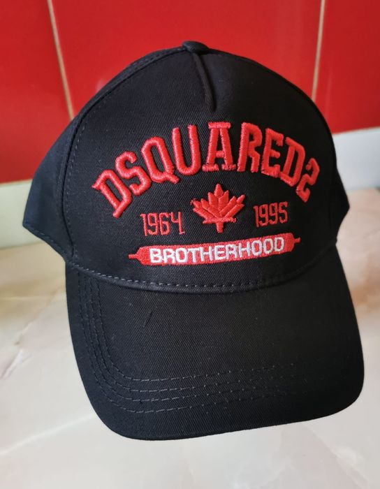 Șepci dsquared2 noi nefolosite poze reale