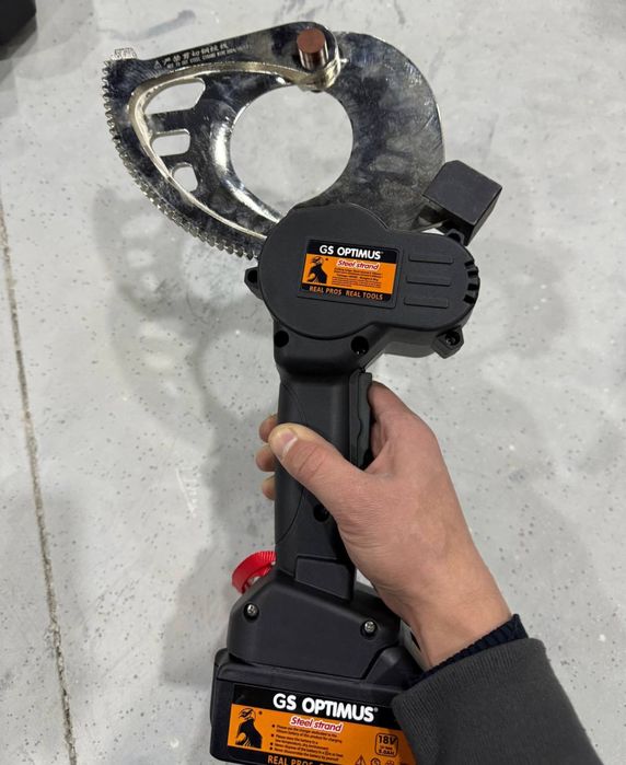 Кабелерез аккумуляторный  › 50 MM