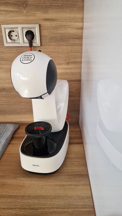 Кафе машина Krups Nescafe Dolce Gusto Infinissi Бяла