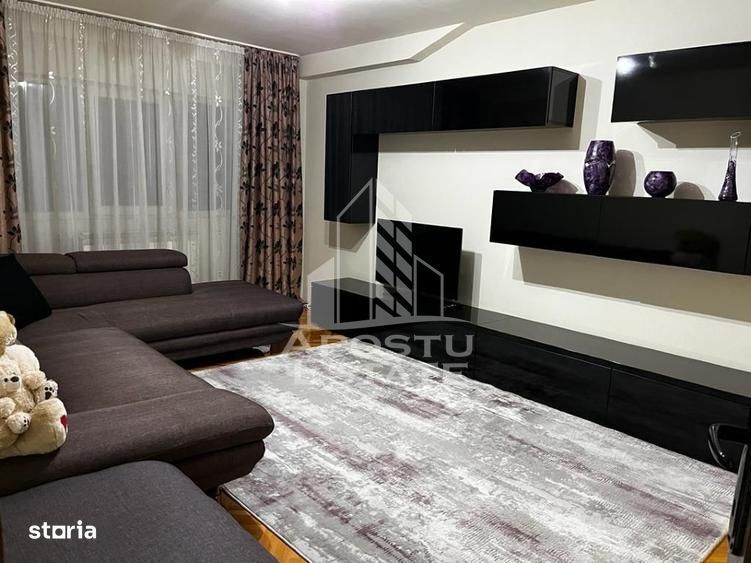 Apartament cu 3 camere de vanzare, Timisoara, zona Lunei — fotografia 1