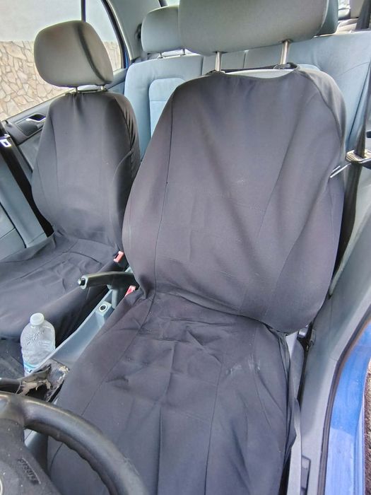 Продавам Skoda Fabia