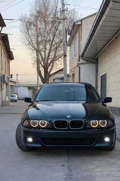 BMW E39 523i Sotiladi