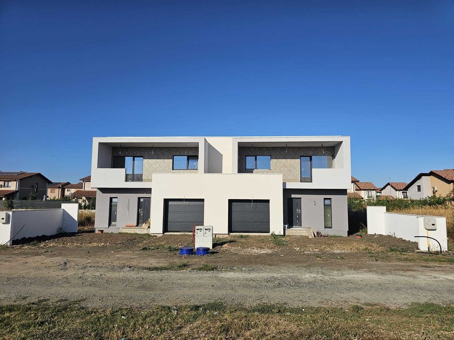Duplex cu garaj integrat langa Timisoara