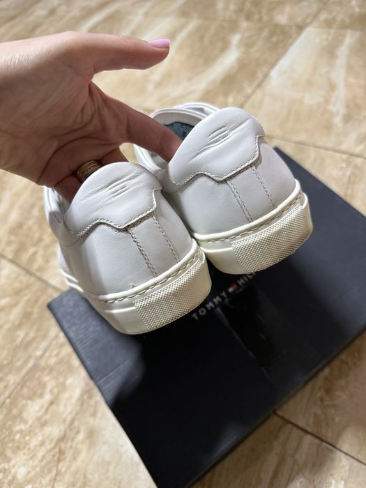 Adidasi Tommy Hilfiger