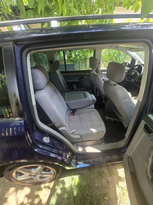Volkswagen Touran 1.9 TDI (2005)