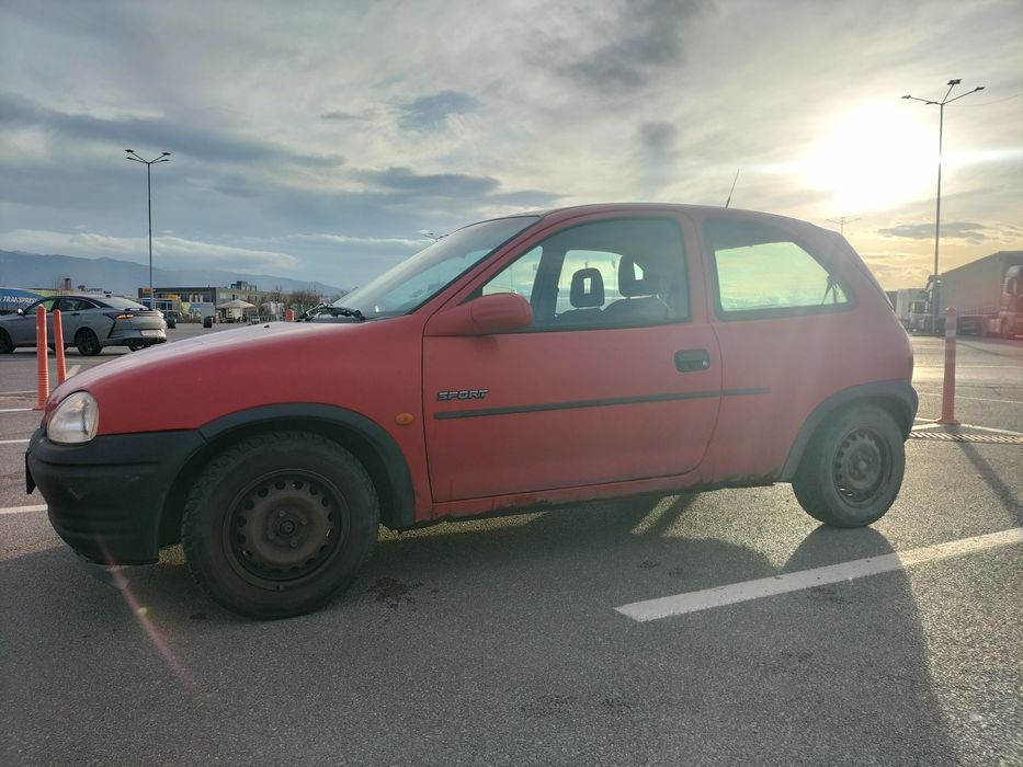 Opel corsa B 1.4 Sport