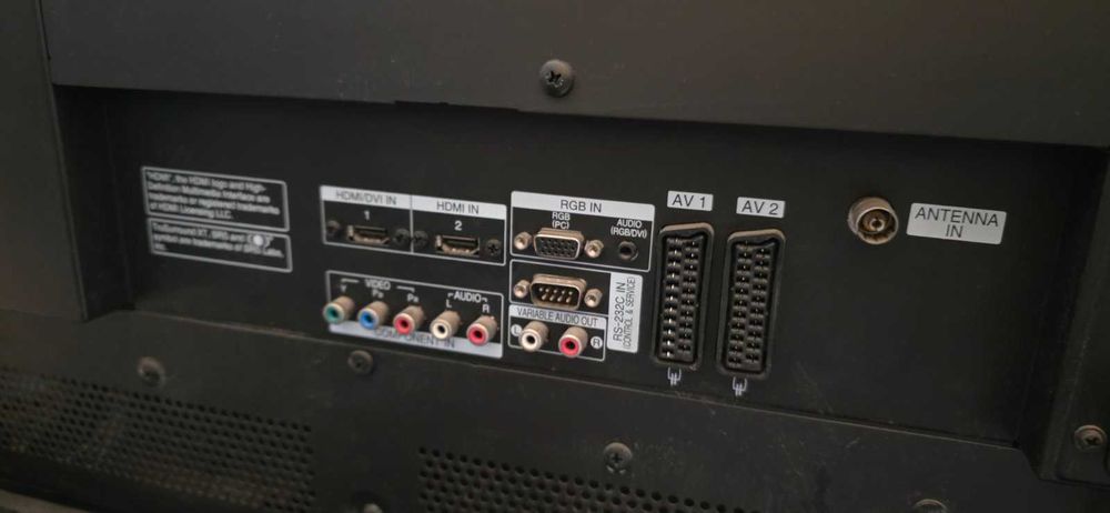 Телевизори 2 броя