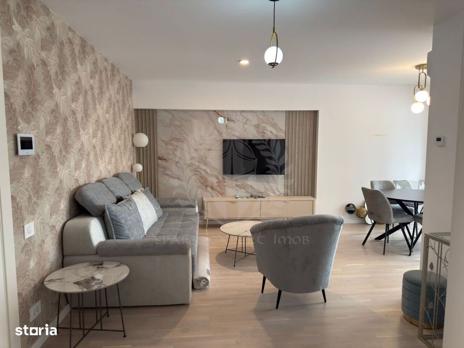 2 Camere // Bucegi 12 /Central