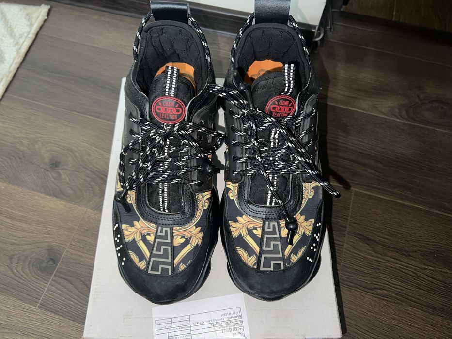 Versace Chain Reaction