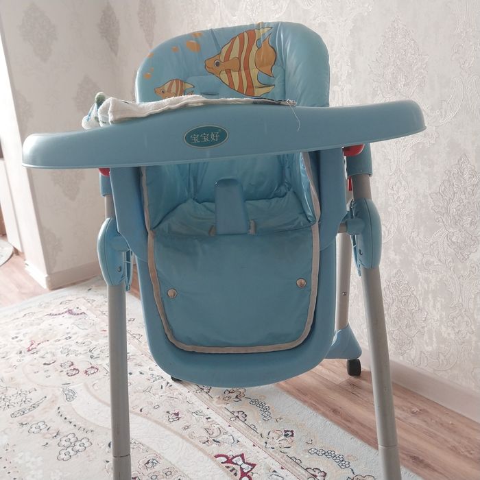 Стульчик для кормления