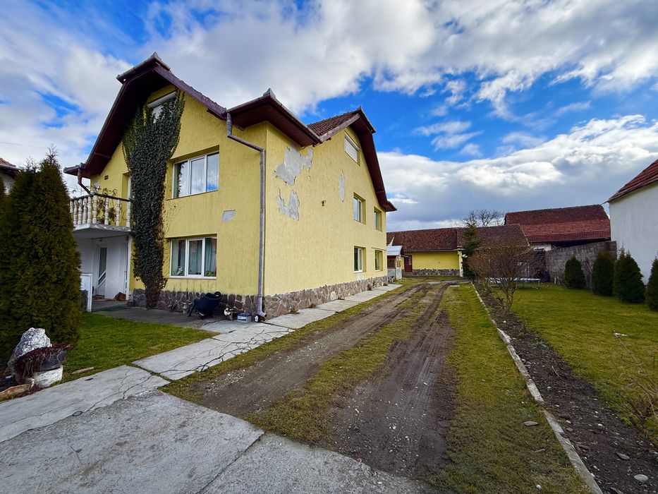 Casă de vânzare – Tohanu Vechi, Zărnești, județul Brașov