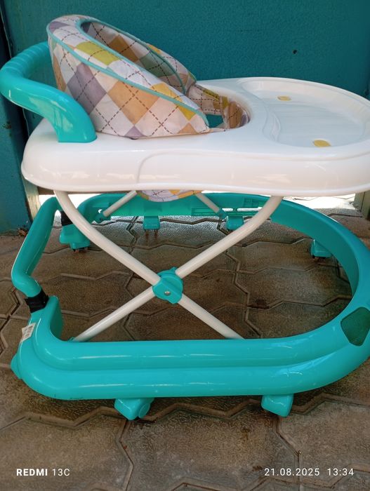 Продам ходунки детские