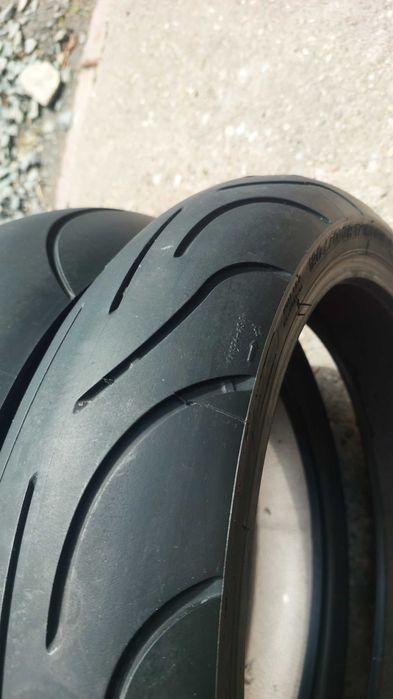 Set 180 55 17.  120 70 17 michelin pilot power 2ct