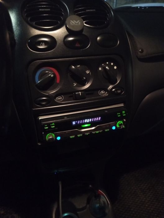 Pioneer magnitafonlar sotiladi