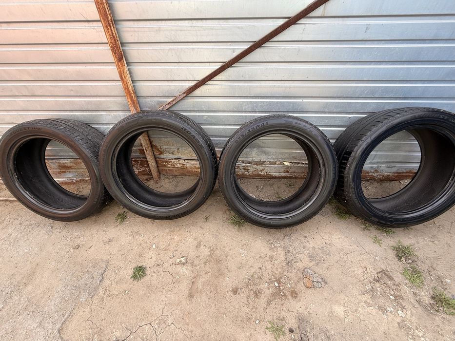 В продаже Шины 275/45/21