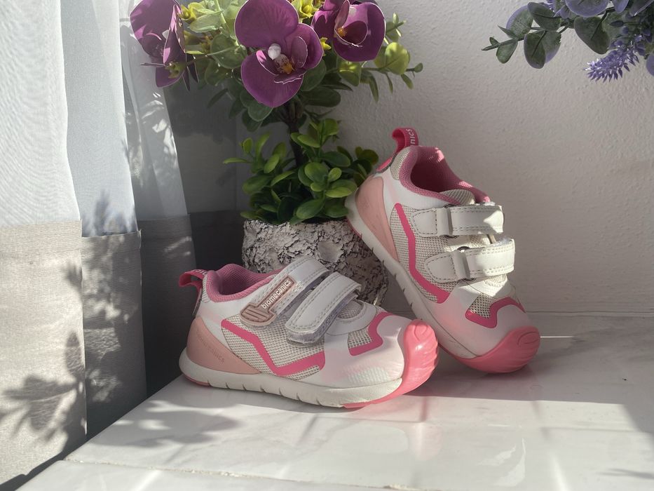 Pantofi Biomecanics 22