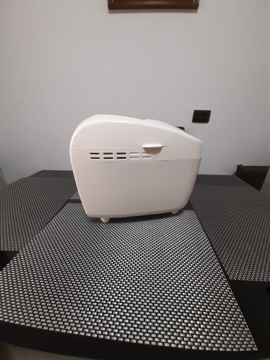 Mașină de făcut pâine