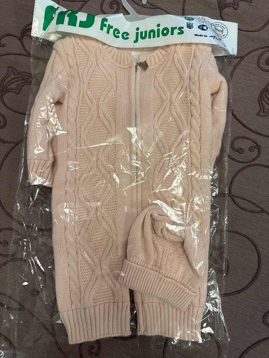 Новый вязаный комбинезон 3-9 мес