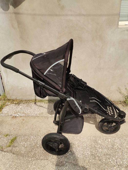Бебешка количка Quinny