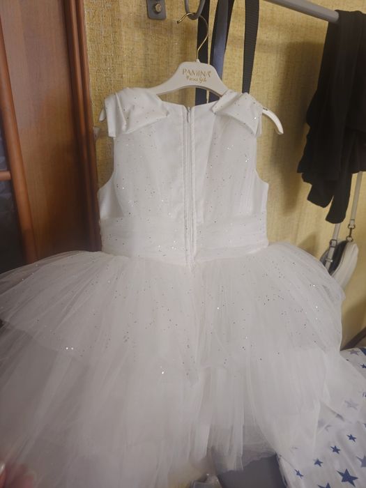 Продам бальные платье