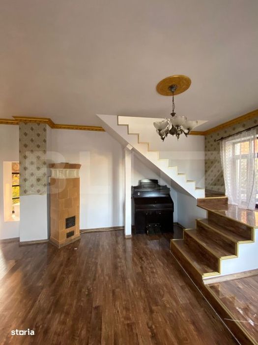 Casa mare, in Centrul Vechi din Deva - 10 camere, ideal locuinta + inv