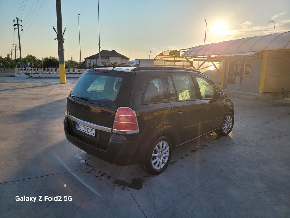 Zafira 1.9 , 120 cai