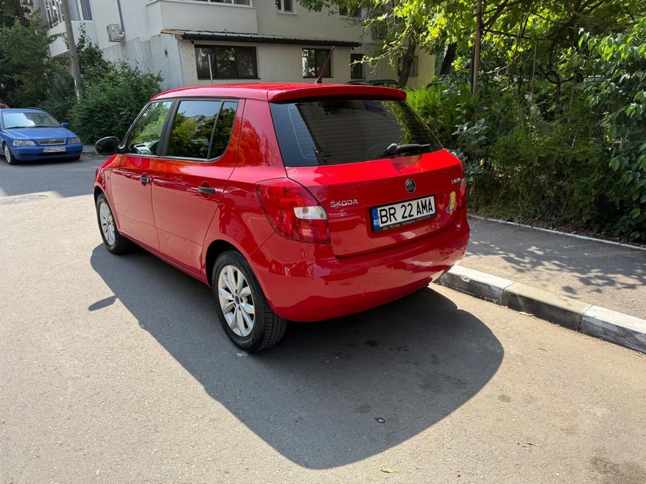 SKODA Fabia 2013 — imagine 3